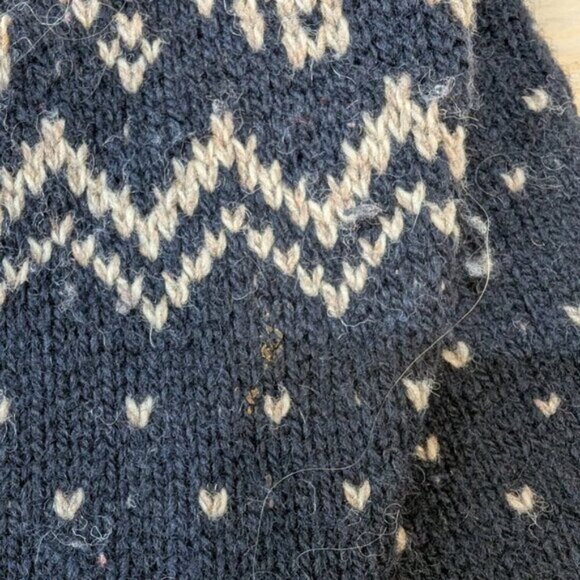 Demetre Fair Isle Snowflake Blue and White Wool Sweater Size Small - Picture 4 of 10